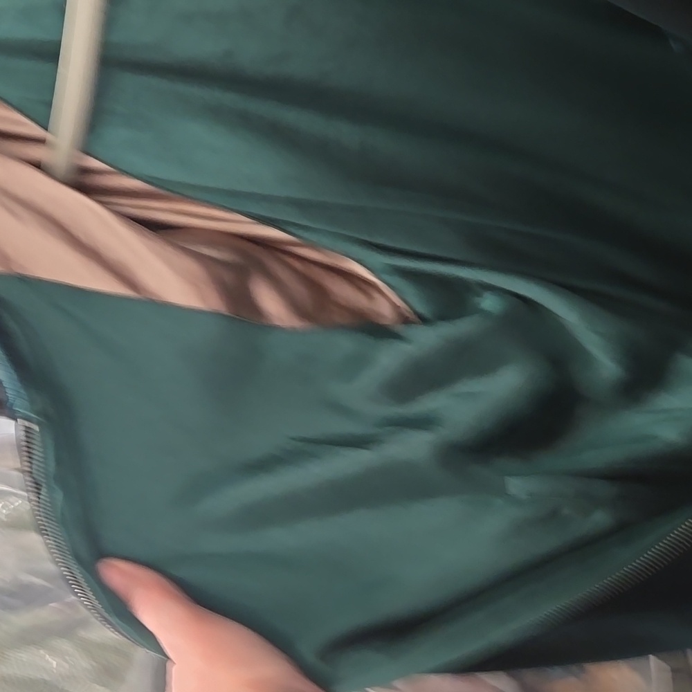 Skies are Blue Green Reversible Velevet/Satin Bomber Jacket with Zip-Up Style - Picture 3 of 5